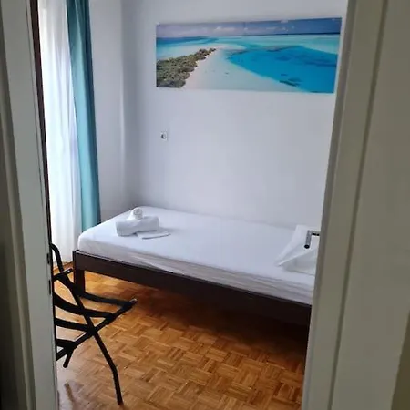 Apartamento Mira Zadar-spacious 3-bedroom Near & Old Town